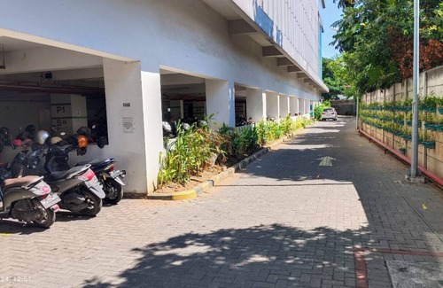 Surabaya Apartment | PLUM Dreamscape Bale Hinggil Surabaya