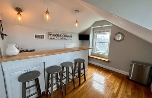 Newburyport House | Plum Island Waterfront with 360 water views and roof deck!