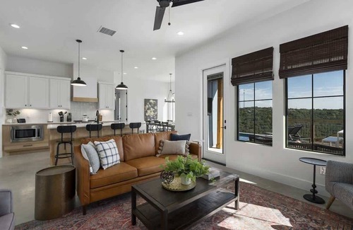 Canyon Lake House | Plunge Pool | Grill | Scenic Views | Near Lake