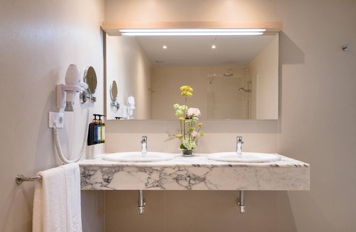 Puerto del Carmen Hotel | Plus Fariones Suite Hotel