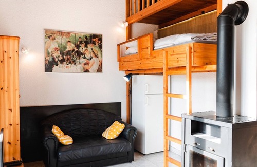 Saint-Pierre-la-Mer House | PLUVSP69 : Spacious 2-bedroom villa with mezzanine