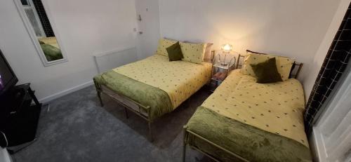 Plymouth House | Plymouth Airbnb