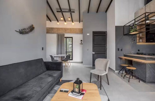 El Poblado Apartment | Poblado, 5 min to San Lucas Plaza, Free parking