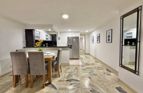 El Poblado Apartment | Poblado Gem Walk to Provenza & Steps to Cafes