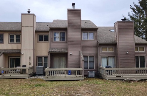 East Stroudsburg House | Pocono Mountains Retreat - 164