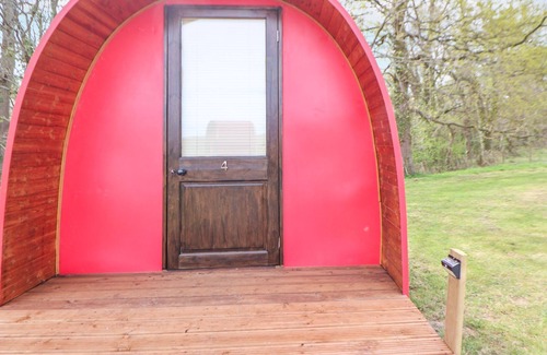 Saint Asaph Cottage | POD 4, pet friendly, country holiday cottage in St Asaph