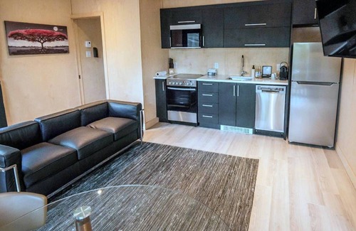 La Conception Ski Chalet | Pod at Bel Air Ideal for a couple - Private Jacuzzi & sauna - Bbq - Fireplace