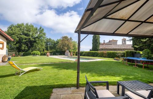 Neri Villa | Podere Caiano by VacaVilla