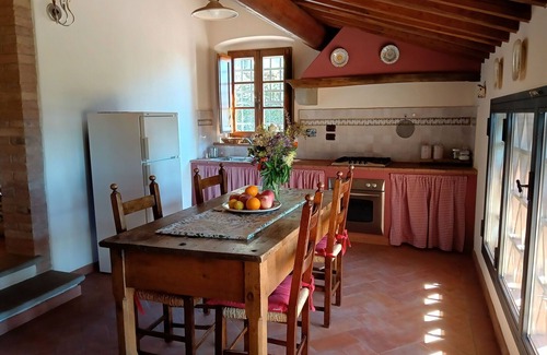 Montespertoli Apartment | Podere Casato 2 Hills View, Pool, Wifi Tuscany