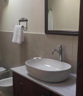 Montescudaio House | Podere i Melograni