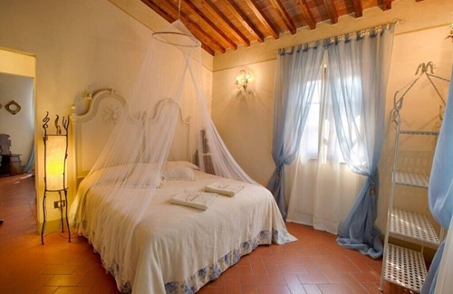 Fauglia Other | Podere Sant'Antonio - Red Chianti Apartment
