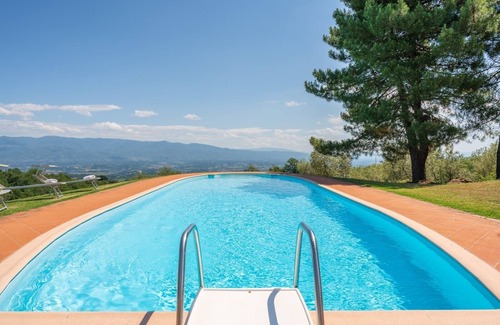 Montegonzi Villa | Podere Vecciale In Cavriglia, Tuscany