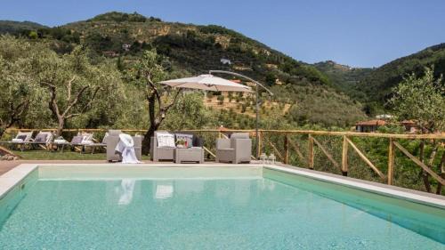 Massa e Cozzile Villa | Podere Villa Viola