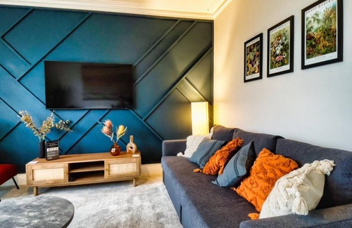 Worthing Apartment | Poets Apartment By My Getaways