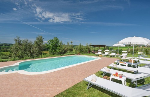 Castiglione del Lago Villa | Poggio Vistabella 10, Emma Villas