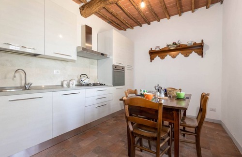 Pianella Apartment | Poggio Vitignano Charming Cottage W/Pool & Parking