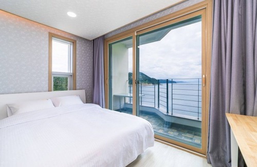 Pohang House | Pohang Bagliore Pension