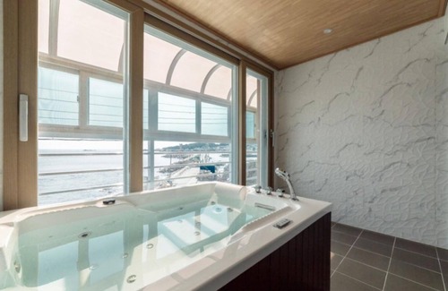Pohang House | Pohang Beach63 Spa Pension