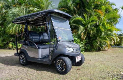 Hamilton Island Apartment | Poinciana Lodges - Ocean Views