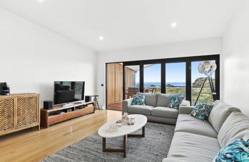 Surf Coast House | Point Break