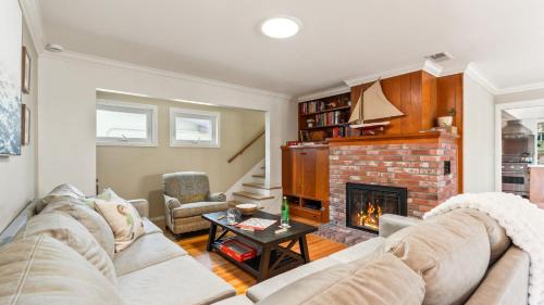 Point Loma Heights House | Point Loma Home w Putting Green Firepit Game Room Beach Access Zola Street by AvantStay