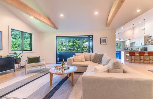 Hacienda House | Point of View~NEW Stunning Epic Home! Private Dock! w/Hot Tub, Pups, WiFi