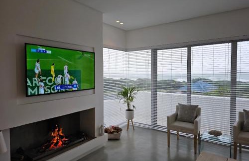Wavecrest House | Point Villa