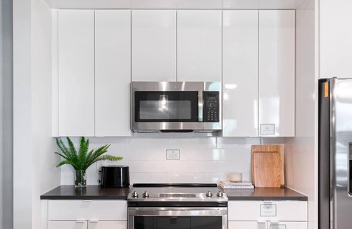 Port Tampa City Apartment | Pointe 2BD w/Den 4 - Two Bedroom Apartment, Sleeps 4