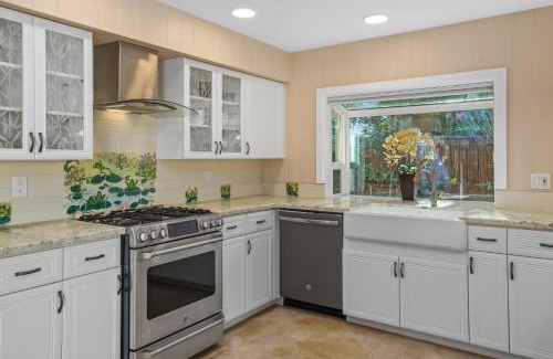 Bayview House | Poipu Kai 3 Bedroom with Pool and Spa- Alekona Kauai