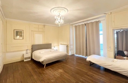 Poitiers Apartment | Poitiers, un certain regard