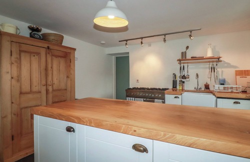 Camelford Cottage | POLDUE HOUSE, pet friendly, character holiday cottage in Camelford