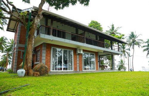 Hakmana House | Polhena Villa Hakmana
