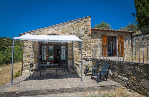 Passignano sul Trasimeno Cottage | PoloTuristiscoUmbria Rustic Lake View APT PAPAVERO