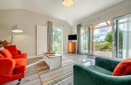 Tresillian House | Polsue Gardens - Monterey