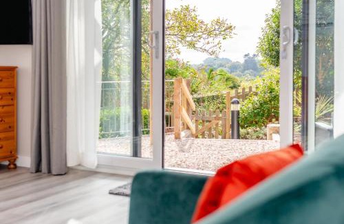Tresillian House | Polsue Gardens - Monterey