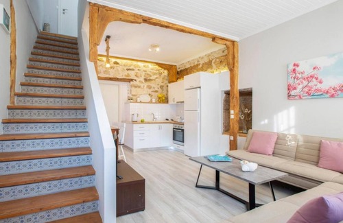 Lefkada Town House | Polyxenis Cozy Maisonette - Lefkada BnB