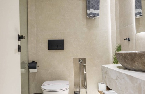 Kalambaka Apartment | Polyzos Luxury Suites Meteora #3 - Adults Friendly