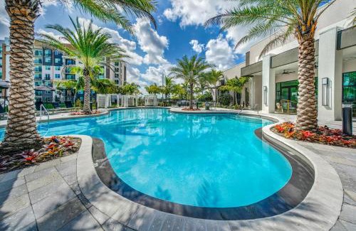 Miami Gardens Apartment | Pomelo Palms #2407