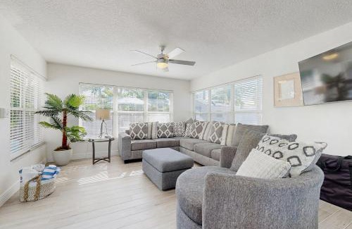 Harbor Village House | Pompano Beach Getaway