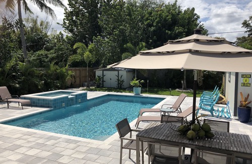 Harbor Village House | Pompano Beach House 5 min. from the Ocean. Heated salt water pool