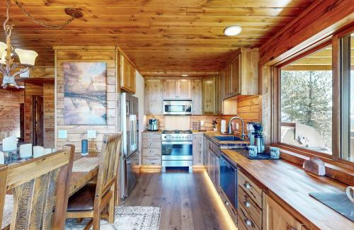 Keystone House | Ponca Lode Retreat
