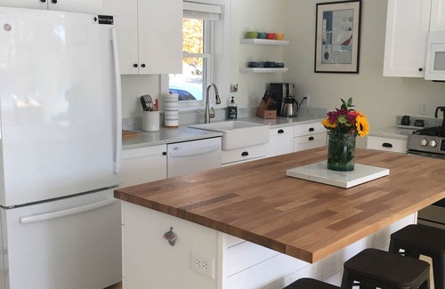 Franklin Cottage | Pond House - Donnell's Pond in Franklin, Maine