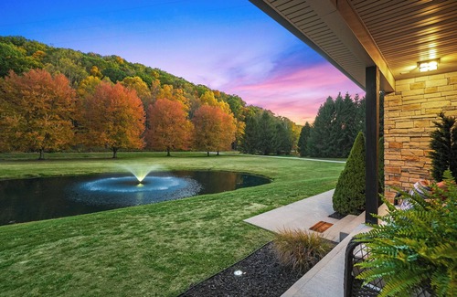 Rockbridge House | Pond-Theater-Game Room-HeatedPool~SpeakEasy