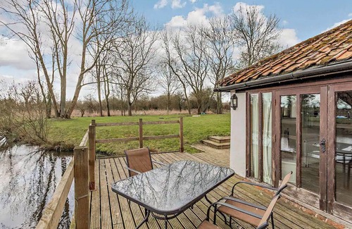 Hethel Cottage | Pond View Cottage - UK48230