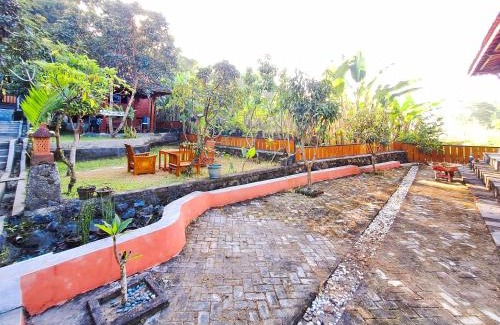 Bangunjiwo Hotel | Pondok Daun D Martin Mitra RedDoorz near UMY