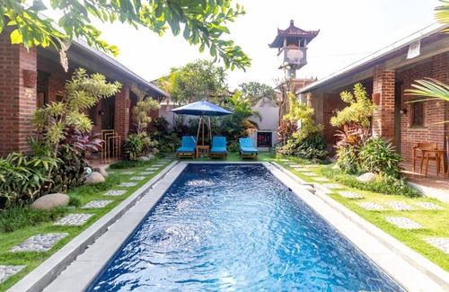 Batu Bolong House | Pondok Juli Canggu