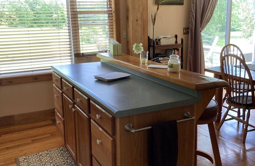 Spencer Cabin | PondView Mountain Country House/Cabin on 70 acres with 5 Ponds