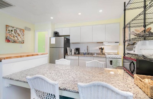 Northeast Virginia Beach House | Pool | 5 min walk to beach