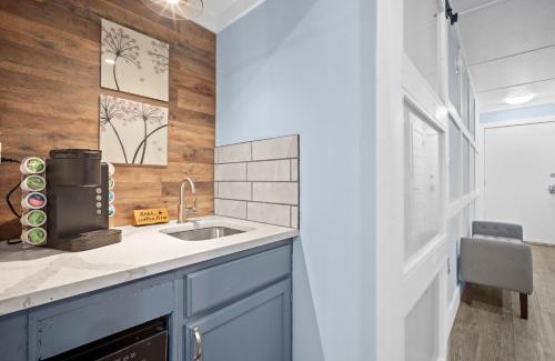 Palmetto Dunes Apartment | Pool Access and Balcony Hilton Head Resort Condo