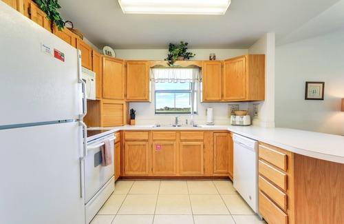 Highland Villa | Pool Access & Screened Porch: Sebring Villa!